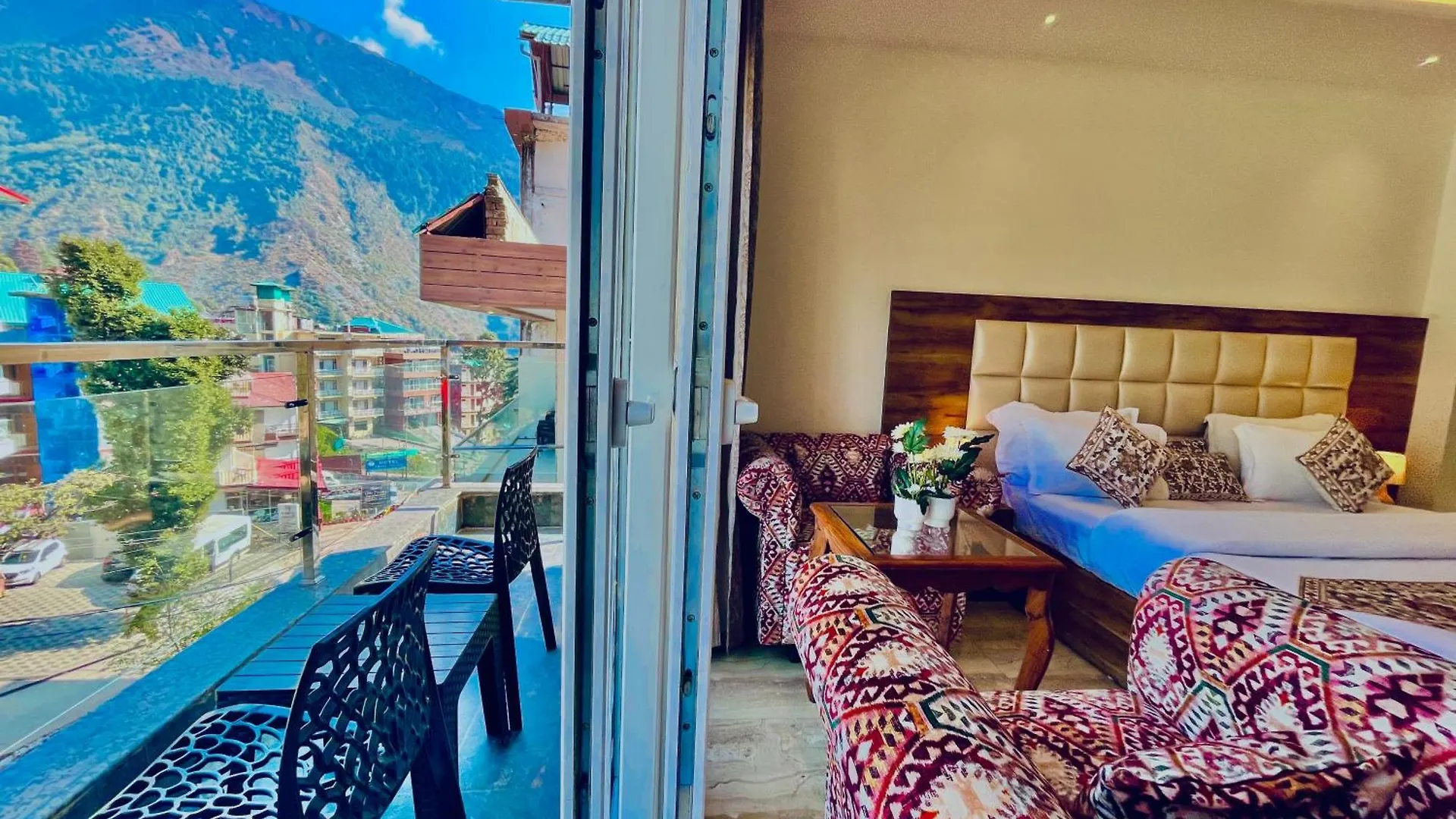 Amaravati Royal Palace Hotel Agra